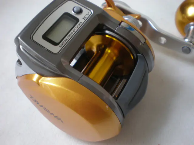 イッツ ICV 200 - 12,800円 : 海釣り、船釣り専門店の沖三昧 ,釣具販売