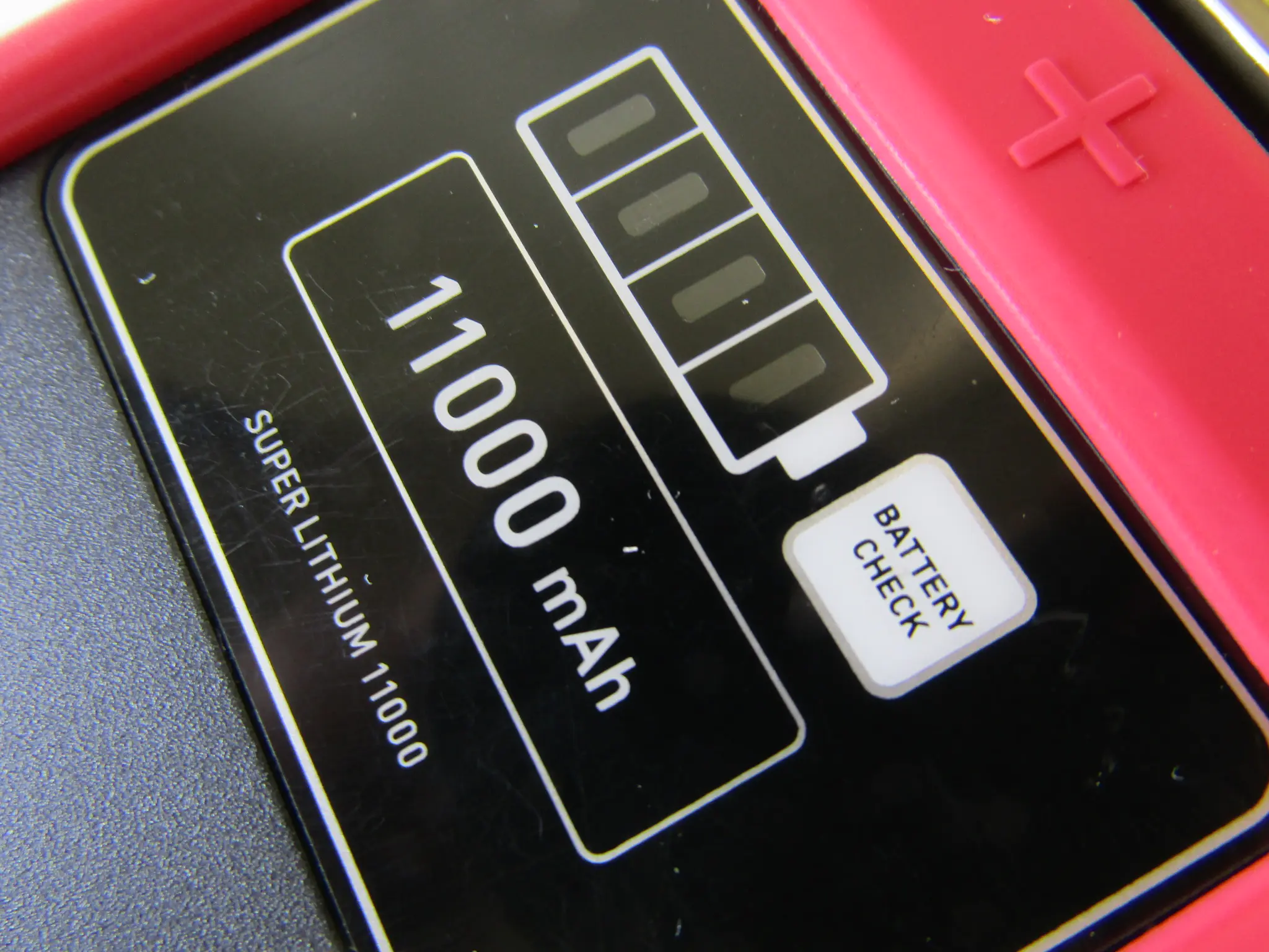 スーパーリチウム 11000WP_C充電器付き - 48,000円 : 海釣り、船釣り