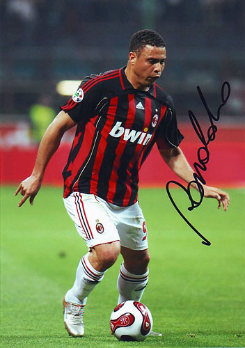 ロナウド引退 ブラジル代表 直筆サイン ACミラン ユニフォームショップ