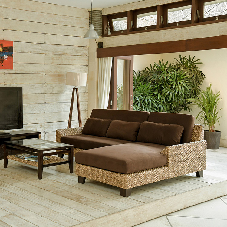 スタイリッシュなL字デイベットソファ。リゾート気分で極上の