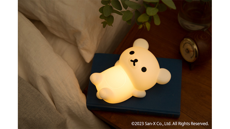 12月1日ローソン限定『リラックマ お部屋ライトBOOK ごろ寝ver.』を