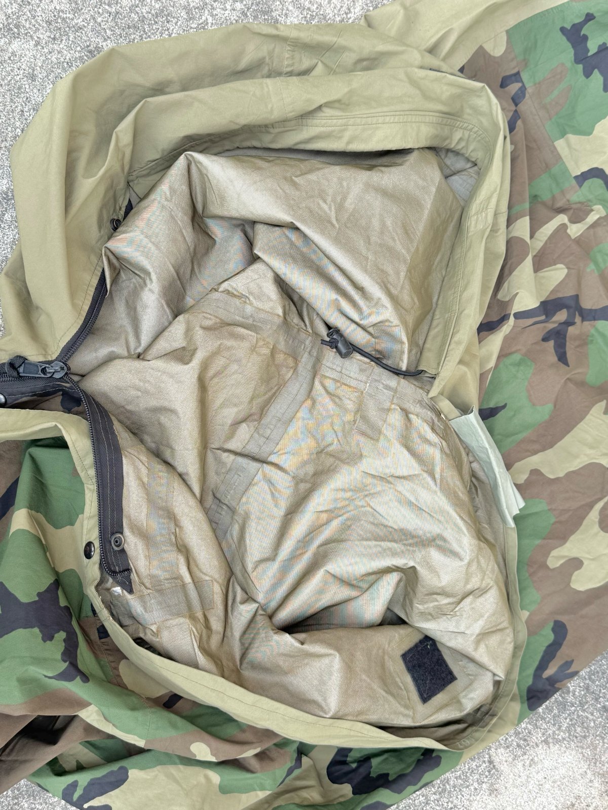 米軍実物 スリーピングバッグ ゴアテックスカバー 寝袋、寝具