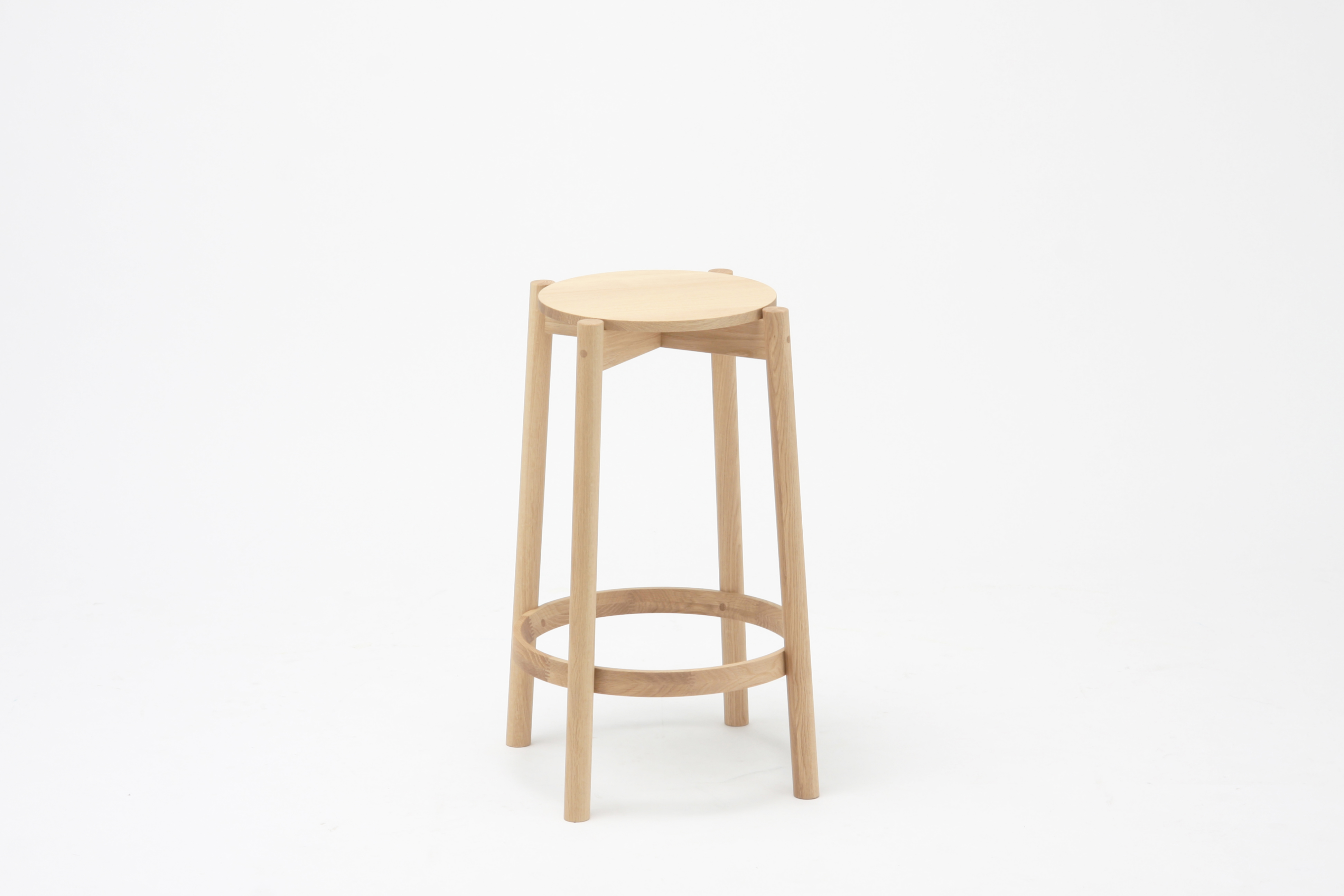 KARIMOKU NEW STANDARD (カリモクニュースタンダード) CASTOR（キャ