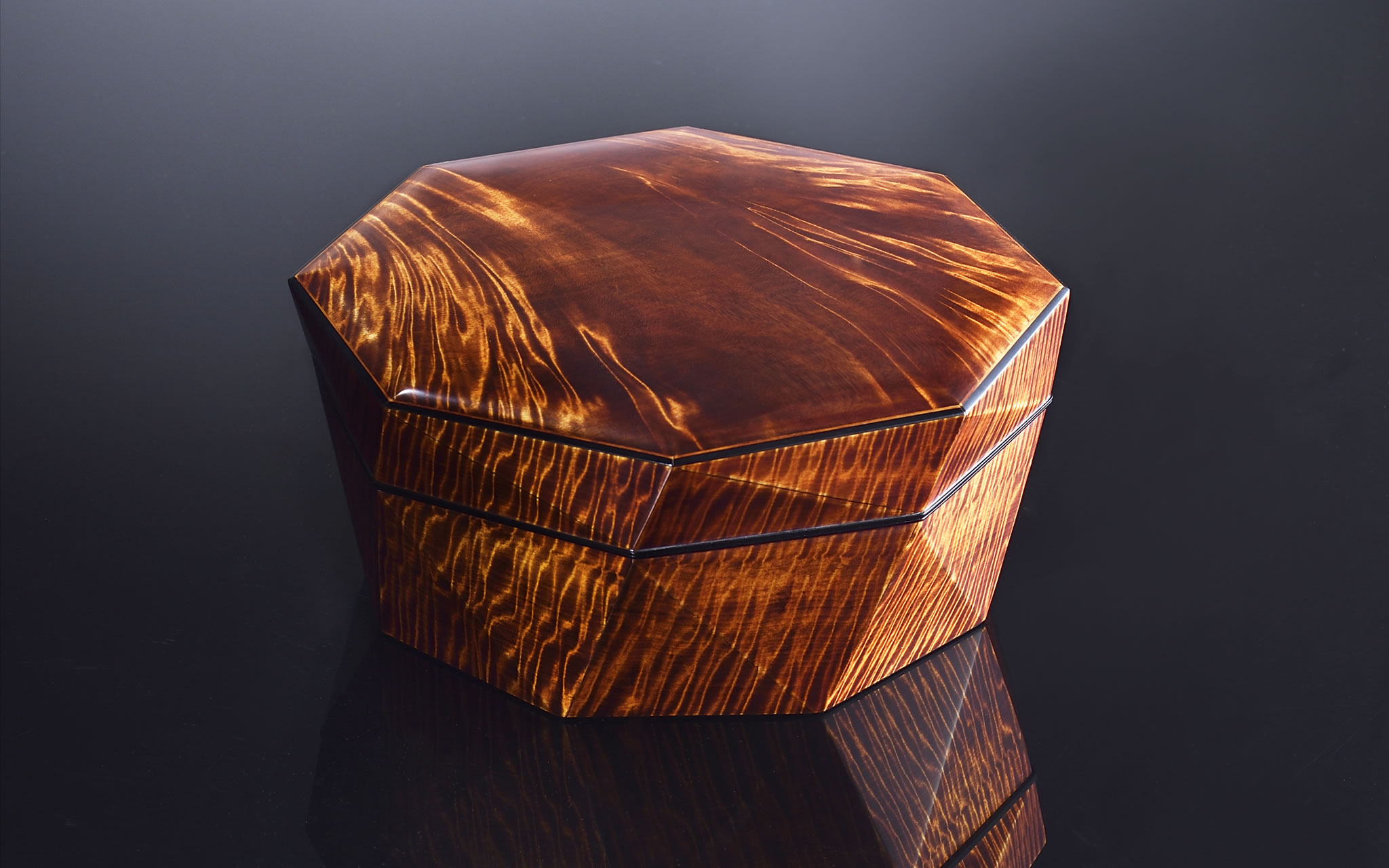 木 チェーン 置物 アート オブジェ 彫刻 木彫り アンティーク 古道具