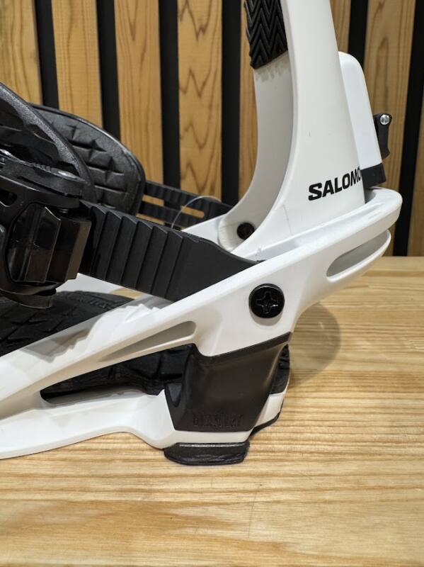 23-24 【SALOMON】TRIGGER Mサイズ | ムラサキスポーツの中古