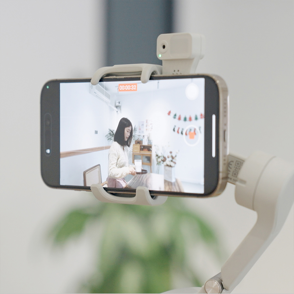 DGPモバイルアワード2025金賞受賞」FeiyuTech VB4 AIモジュール付き