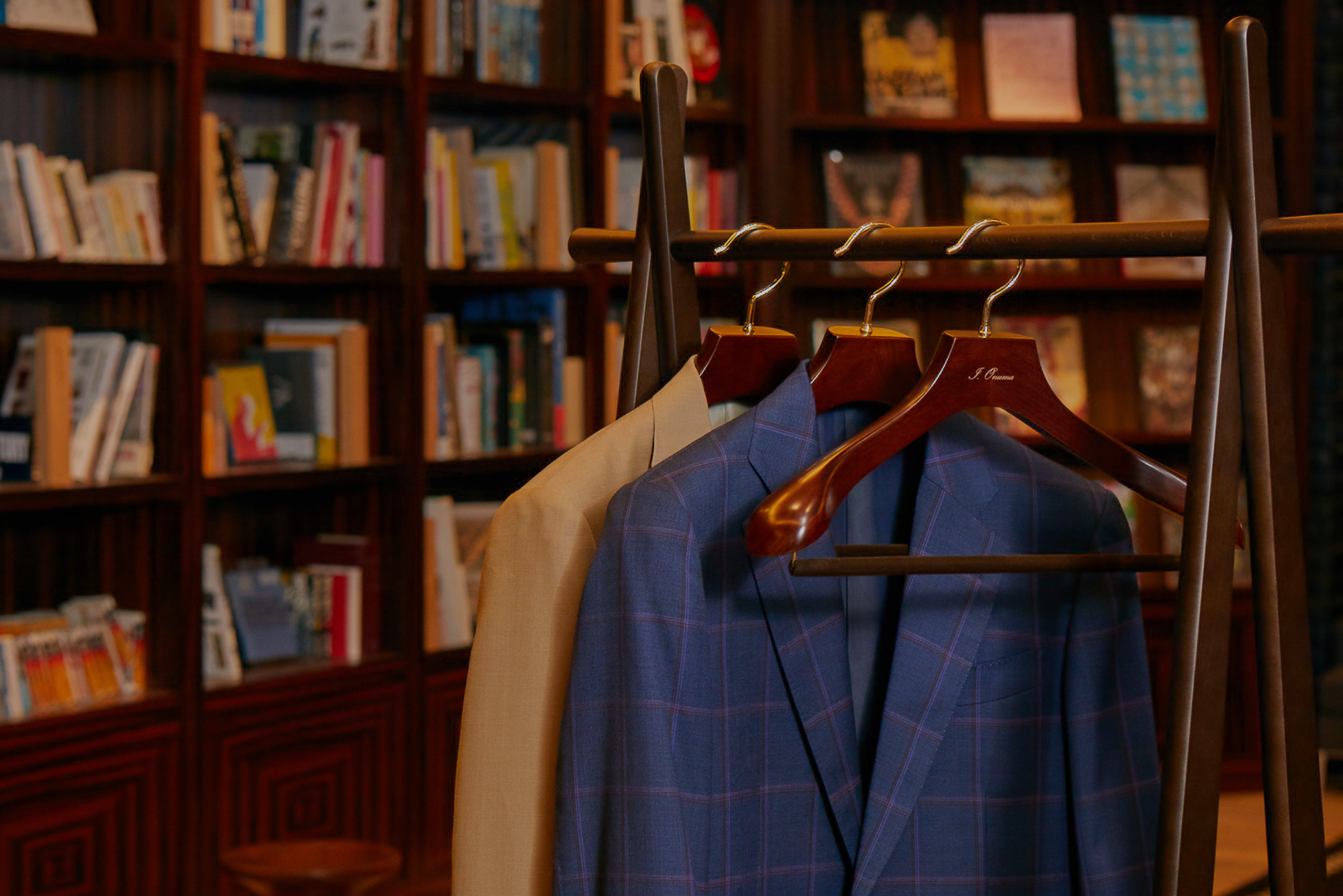 AUT-05特集 | NAKATA HANGER