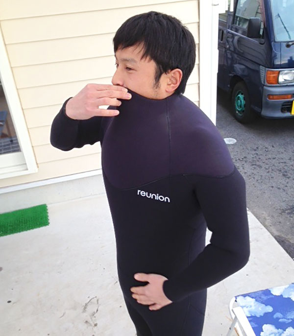 スタッフ座談会 Vol.04】ウェットスーツ／最新ネックエントリー