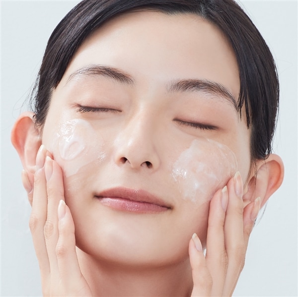 ホワイト マッサージング ジェルパック: シリーズから探す / ナリス