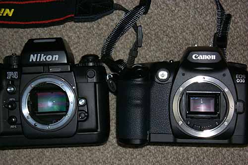 Canon EOS D30