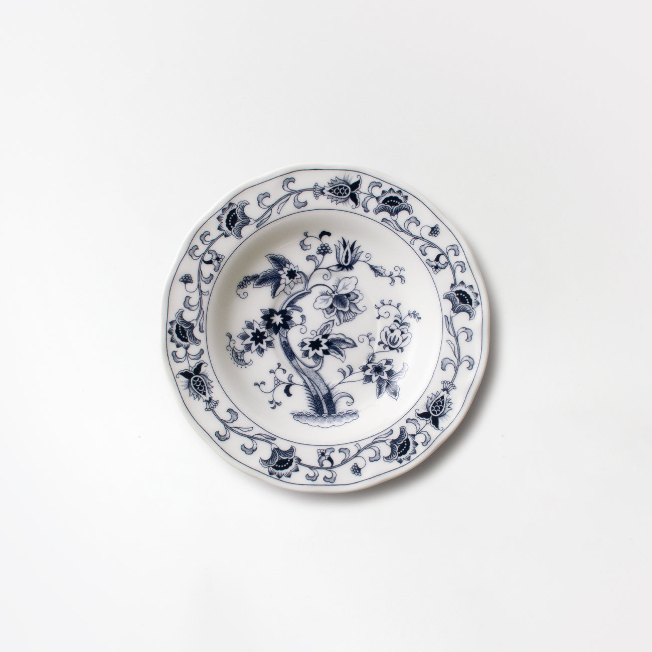 nikko食器｜15cm兼用皿｜カップ/ソーサー｜レトロカフェ食器｜ボーン