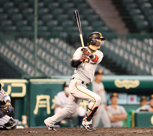 巨人亀井が1000安打達成、阪神藤川から適時打 - プロ野球写真ニュース
