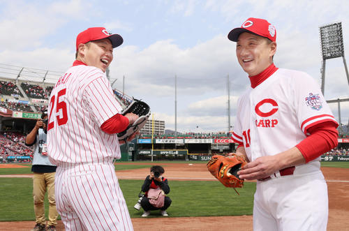 広島OB戦に金本知憲氏「新人のワクワク感を思い出します」20年ぶり