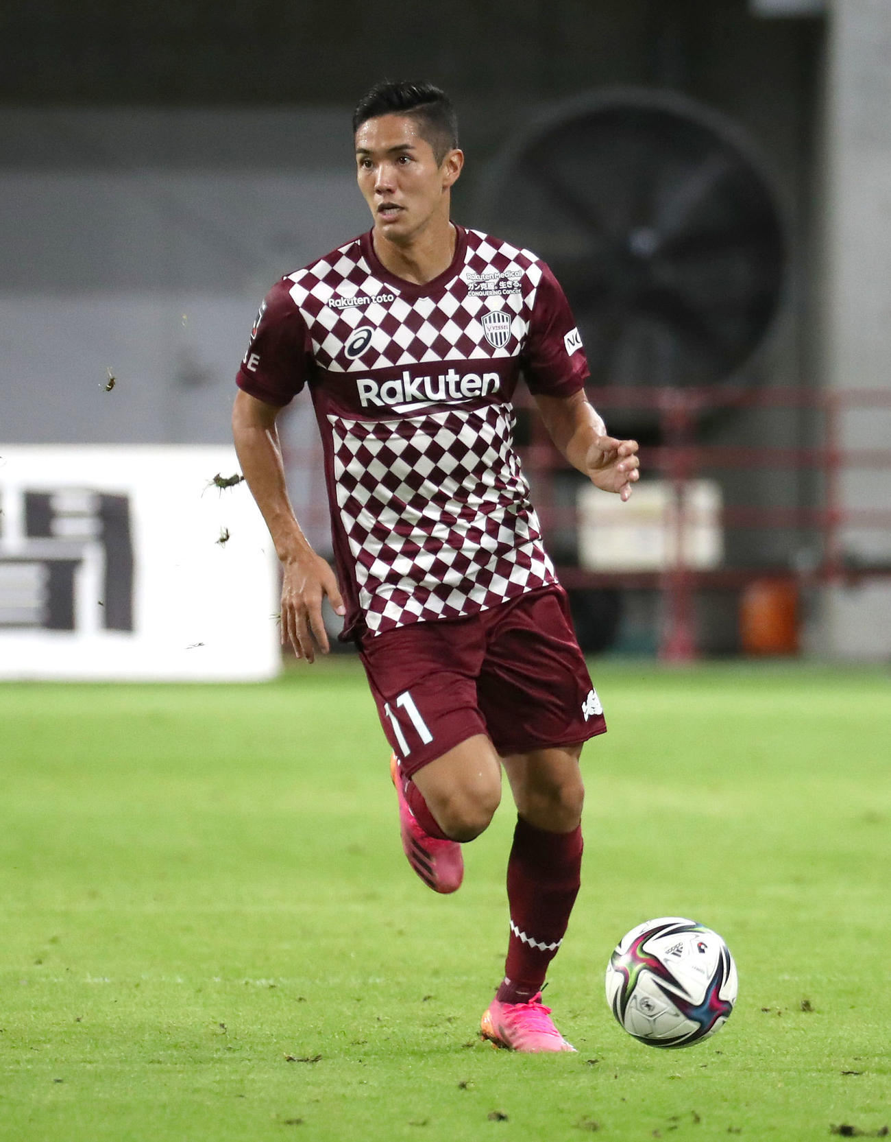 神戸FW武藤嘉紀がV弾アシスト「カウンターの特徴を出せた」三浦監督