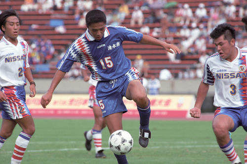 こんな人】周囲をハッピーにする小野伸二、インスタのコメントに1通