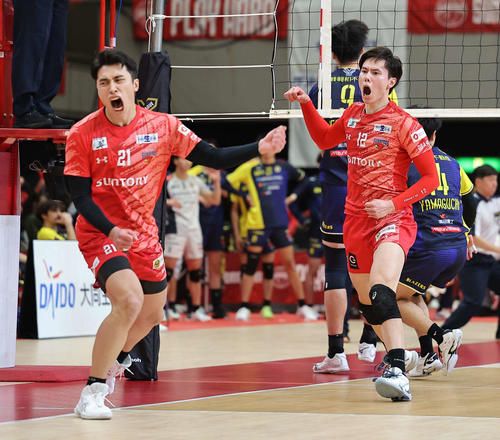 バレー】サントリー高橋藍、先発復帰2戦目での接戦に「しんどかった