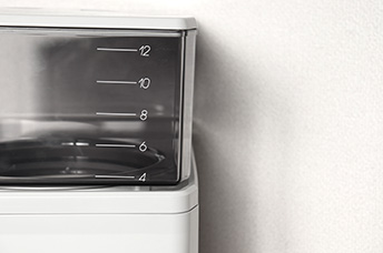 卓上型のタンクトップ式のシンプルで工事不要な冷水機（WMS-12T2