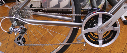 RITEWAYのクロスバイクSHEPHERD CITYのシルバーが入荷いたしました。