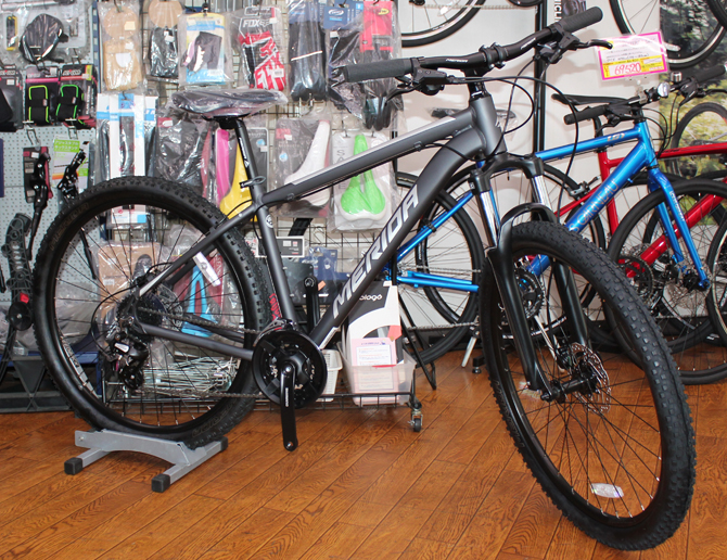 MERIDAのマウンテンバイクBIG SEVEN 50-Dが入荷いたしました。