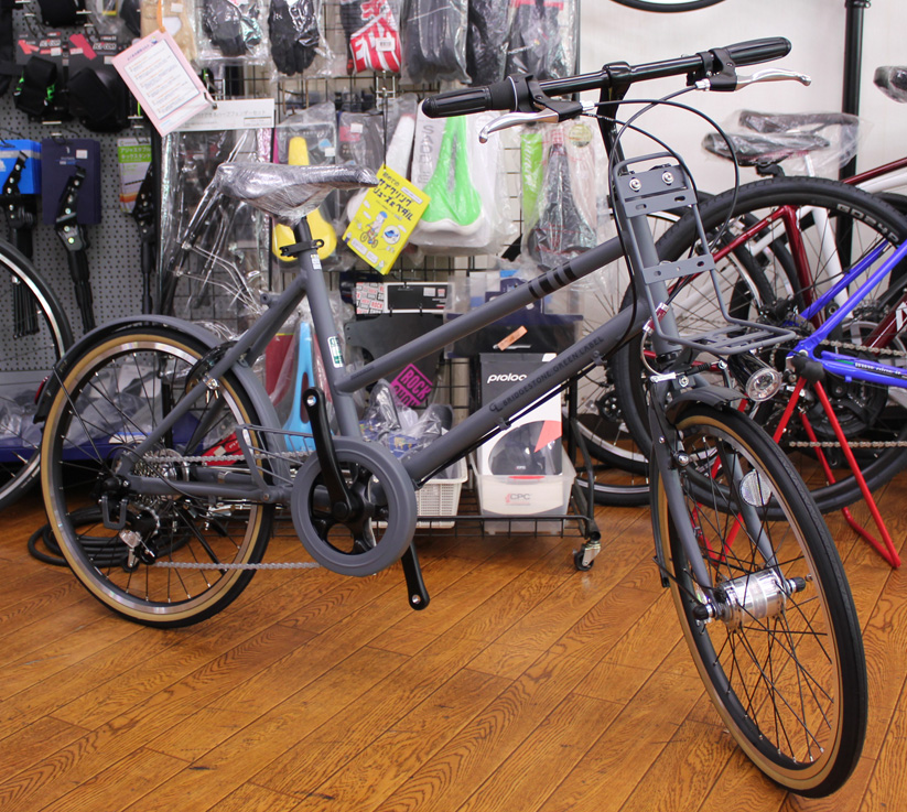 ブリヂストン製のミニベロマークローザM7が入荷いたしました。