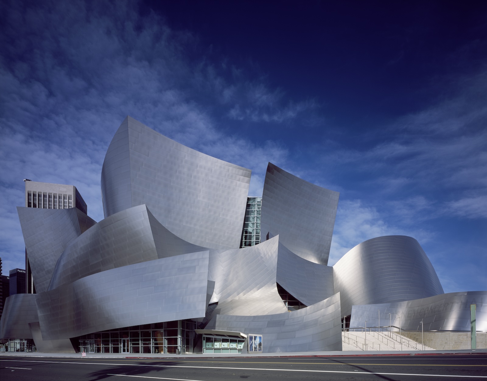 Frank Gehry, The Liberator | Martin Filler | The New York Review