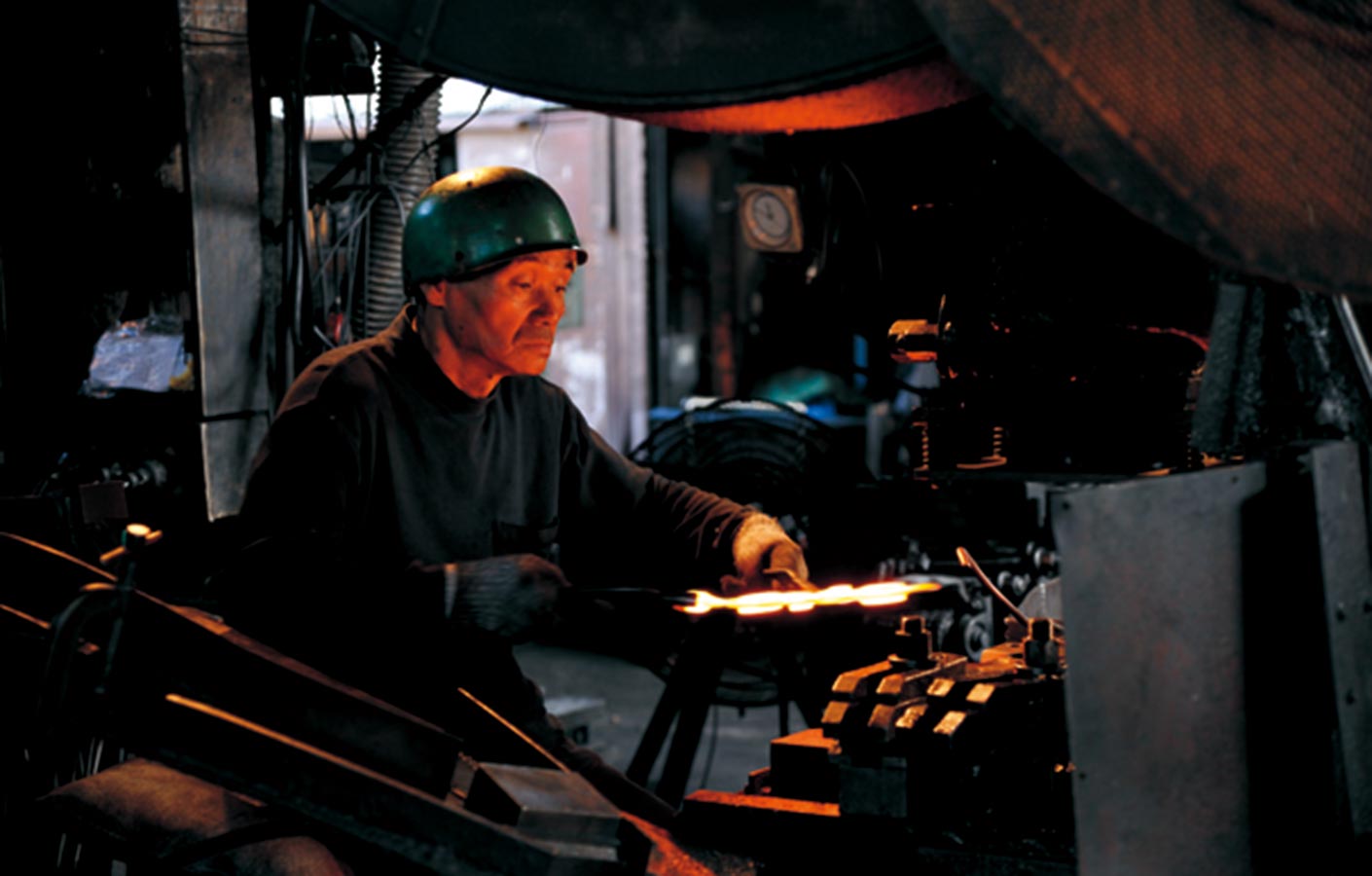 ソリッドステーク＆ペグハンマー | スノーピーク品質が生み出される