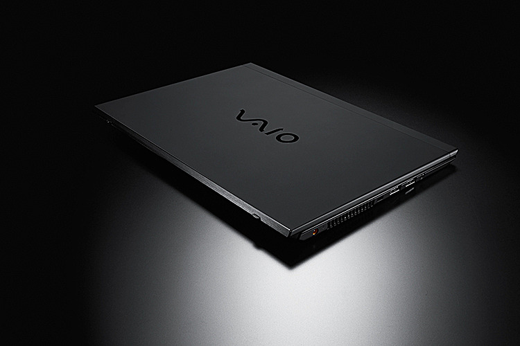 VAIO S13「VAIO S13 | ALL BLACK EDITION」パーソナルコンピューター