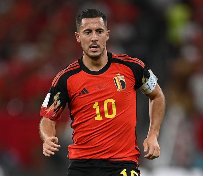 批判を浴びた選出…“幽霊”アザールがキャリアを懸けて挑む大一番。窮地