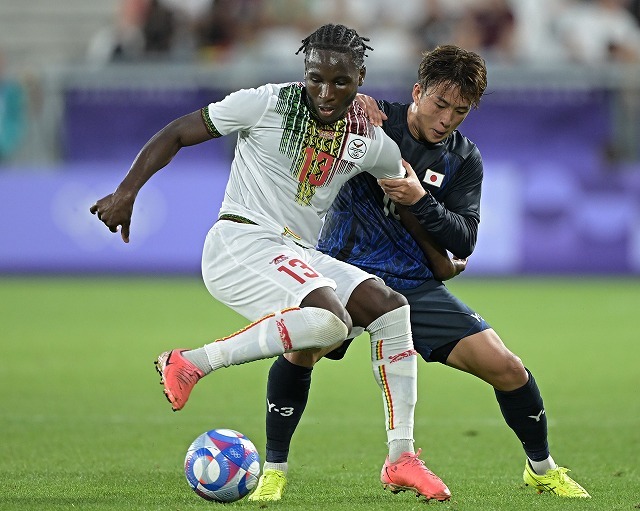 マリのユニフォーム」がトレンド入り！ 大岩Jと対戦、「民族衣装感が