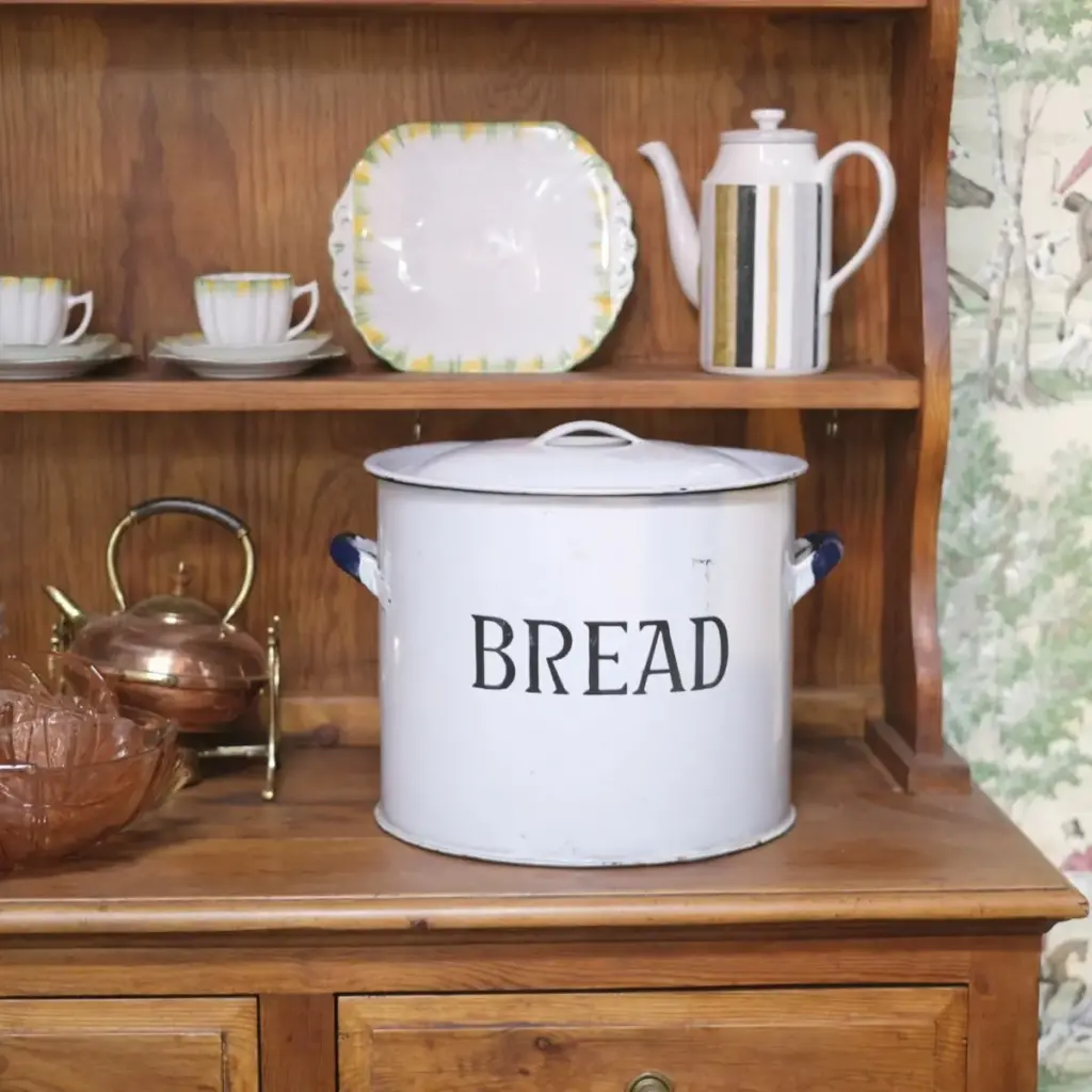 アンティーク 大きなホーローBREAD缶 イギリス パン保存容器 白い琺瑯
