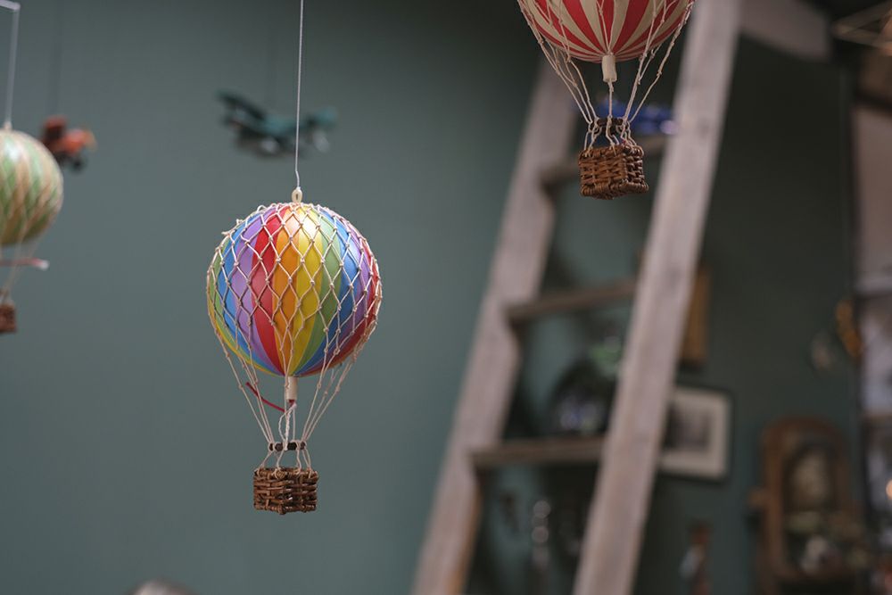 Authentic Models バルーンモビール/インテリア雑貨 雑貨屋 | 雑貨と
