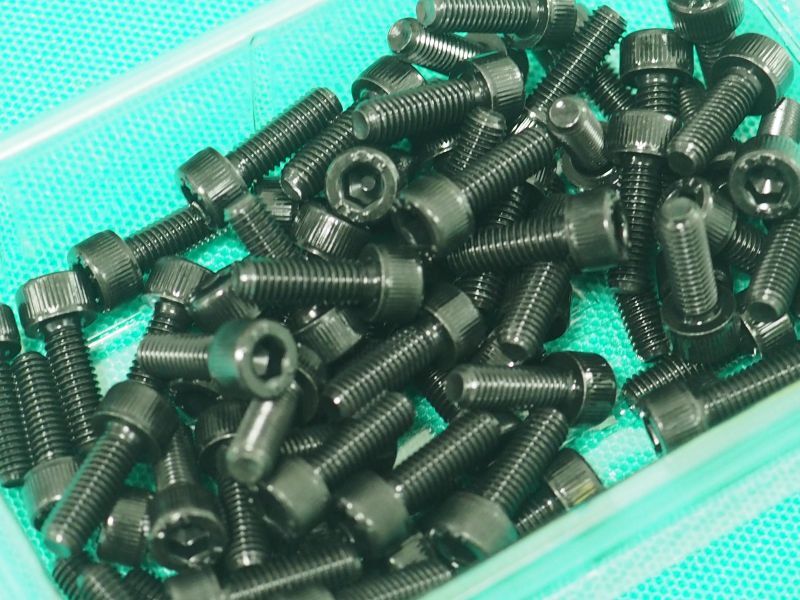 TRUSCO 六角穴付ボルト 黒染め 全ネジ M5×15 68本入 /キャップボルト