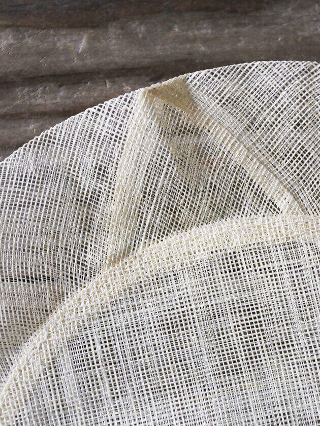 Fiorira un GiardinoアンダープレートFRILLホワイト フィオリラウン