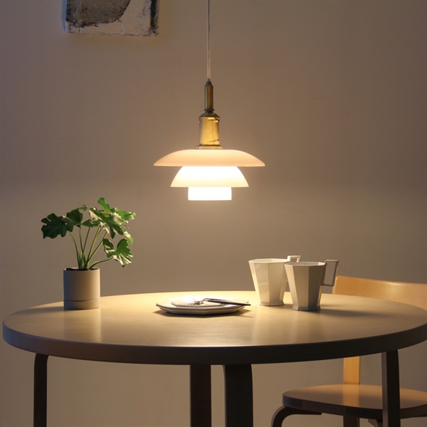 PH3/3 ペンダントライト / ペール・ローズLouis Poulsen（ルイス