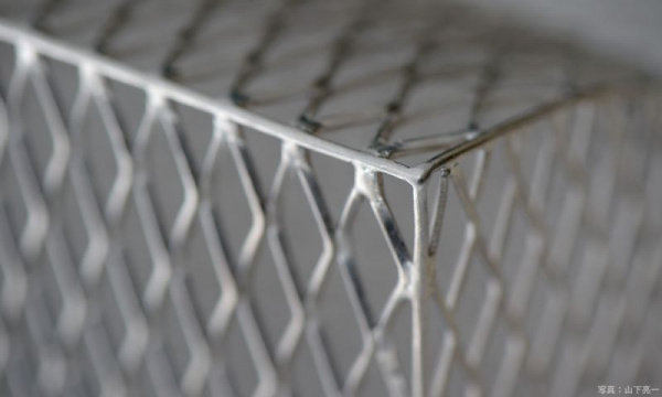 How High the MoonShiro Kuramata（倉俣 史朗） | 公式通販 家具・雑貨