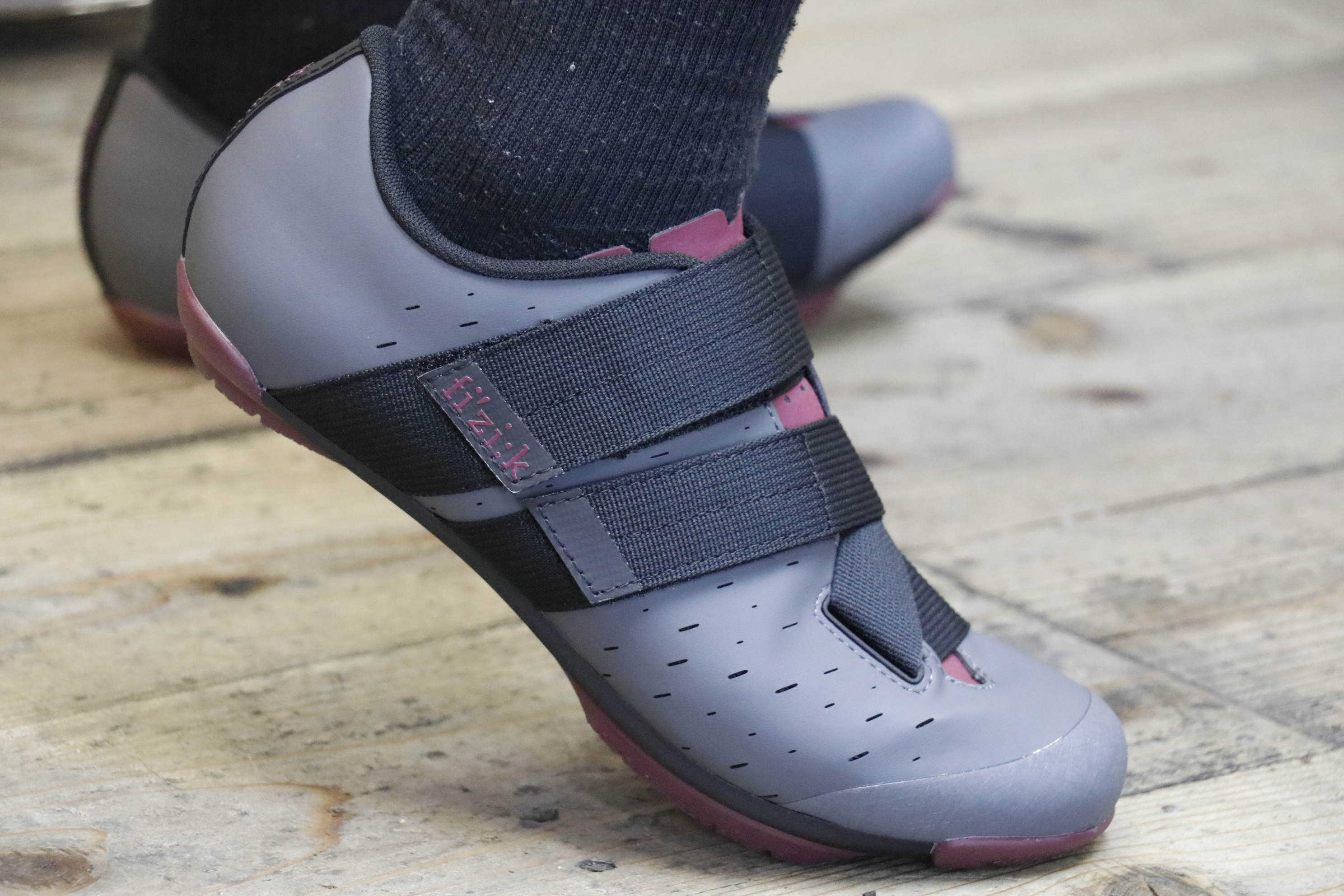 にら兄専用 Fizik Terra X4 PowerStrap マッド 27cm 楽天市場