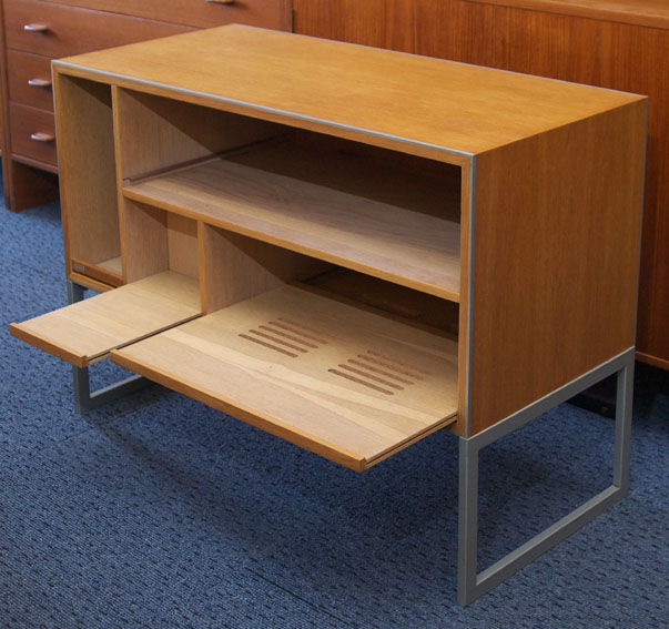 ギャラリー：バング＆オルフセン オーディオラック オーク｜スーク