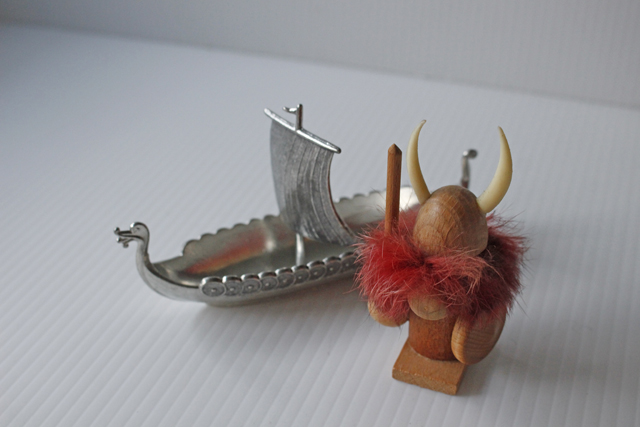 PetaPeta北欧雑貨ショップ＞＞北欧ヴィンテージ＞＞チーク＞＞バイキング