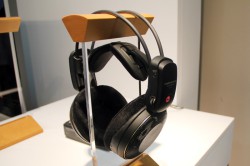 手頃な価格で、良い音のサラウンドヘッドホンを作りたい