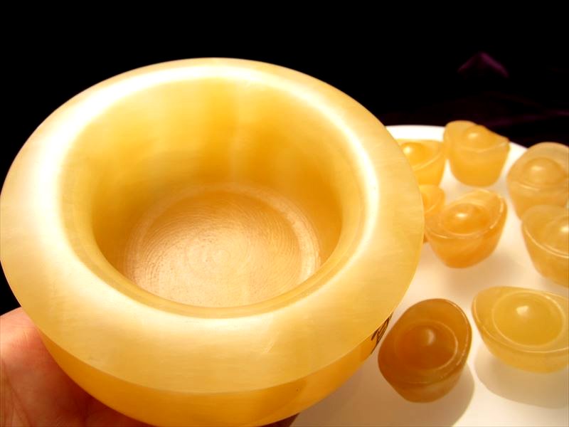 ☆財運アップ・招財のお守り！☆元宝（元寶）＆聚寶盆（じゅほうぼん