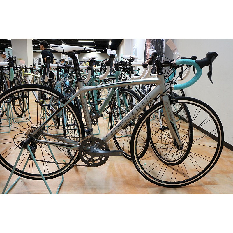 2017年モデル Bianchi(ビアンキ) VIA NIRONE7 PRO Claris （ヴィア