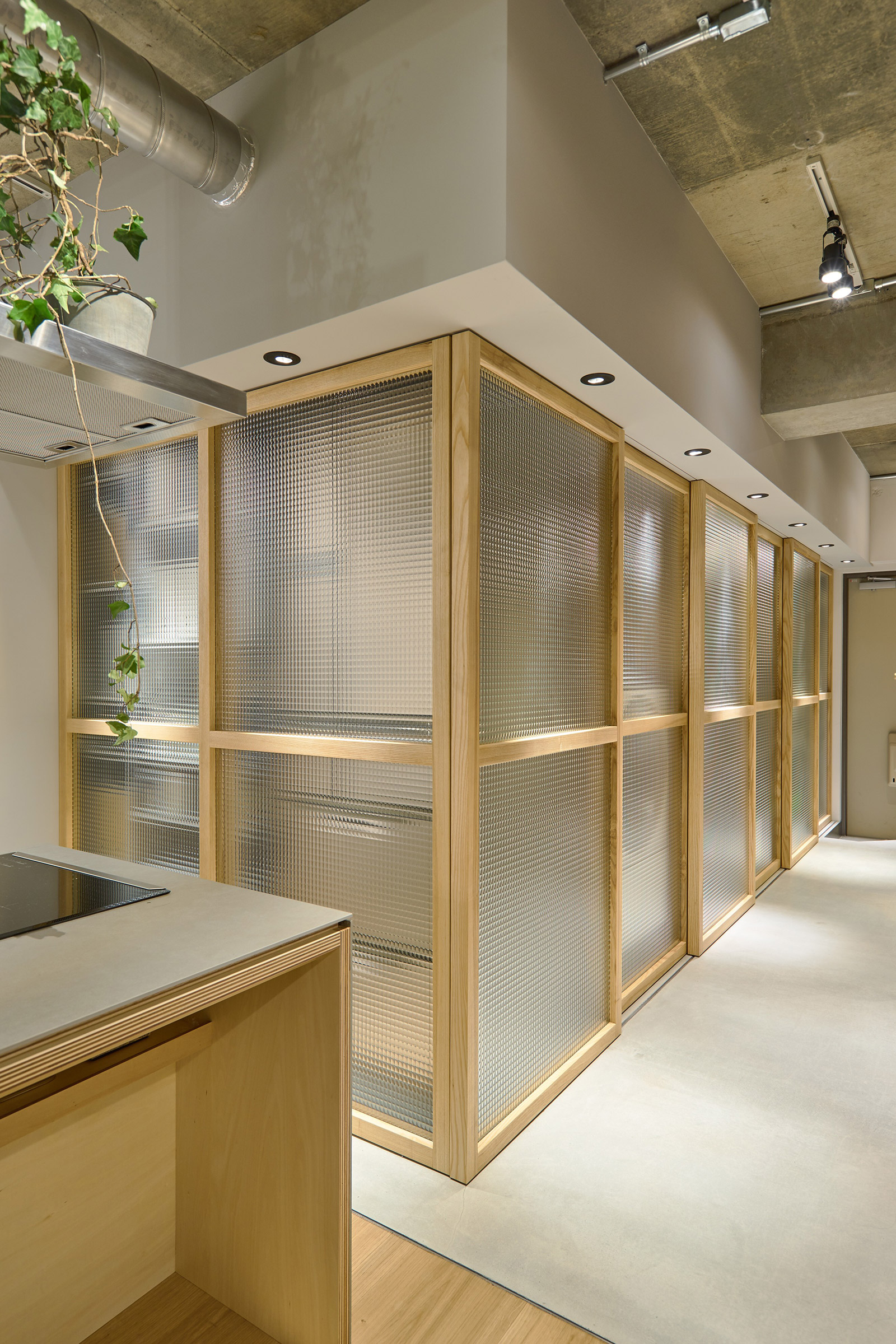 木製ガラス引き戸 サイズオーダー | DW-DR001-01-G027 | 引き戸 | 建具