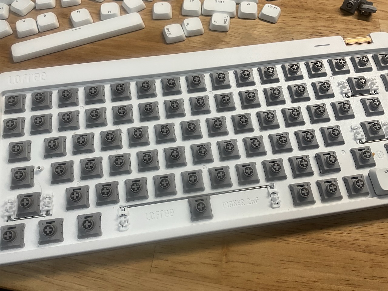 Lofree FLOW Liteを買ったよ – いいぬまてつやのあやしいせかい