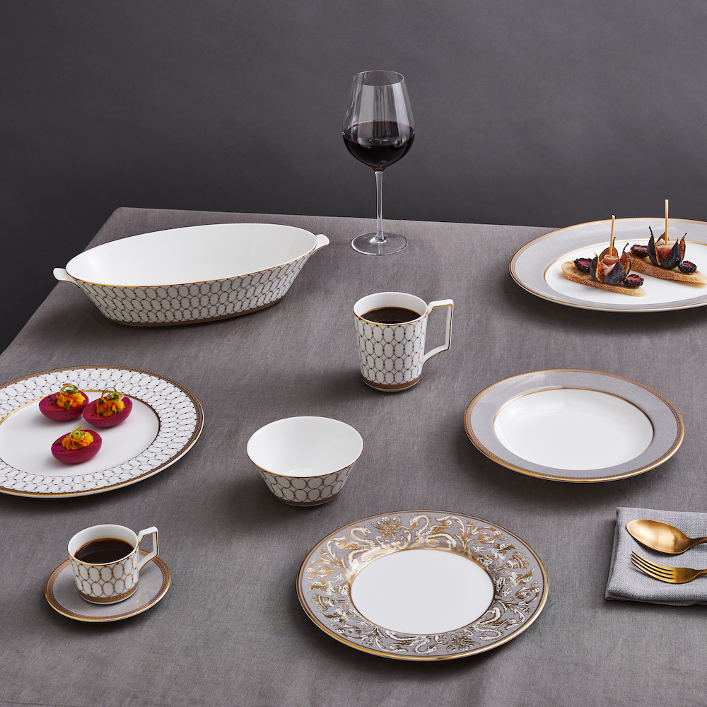 ルネッサンス グレイ プレート 20cm|WEDGWOOD公式オンラインストア