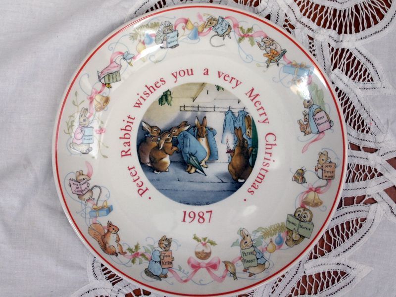 ウェッジウッド（Wedgewood) ピーターラビット クリスマスプレート