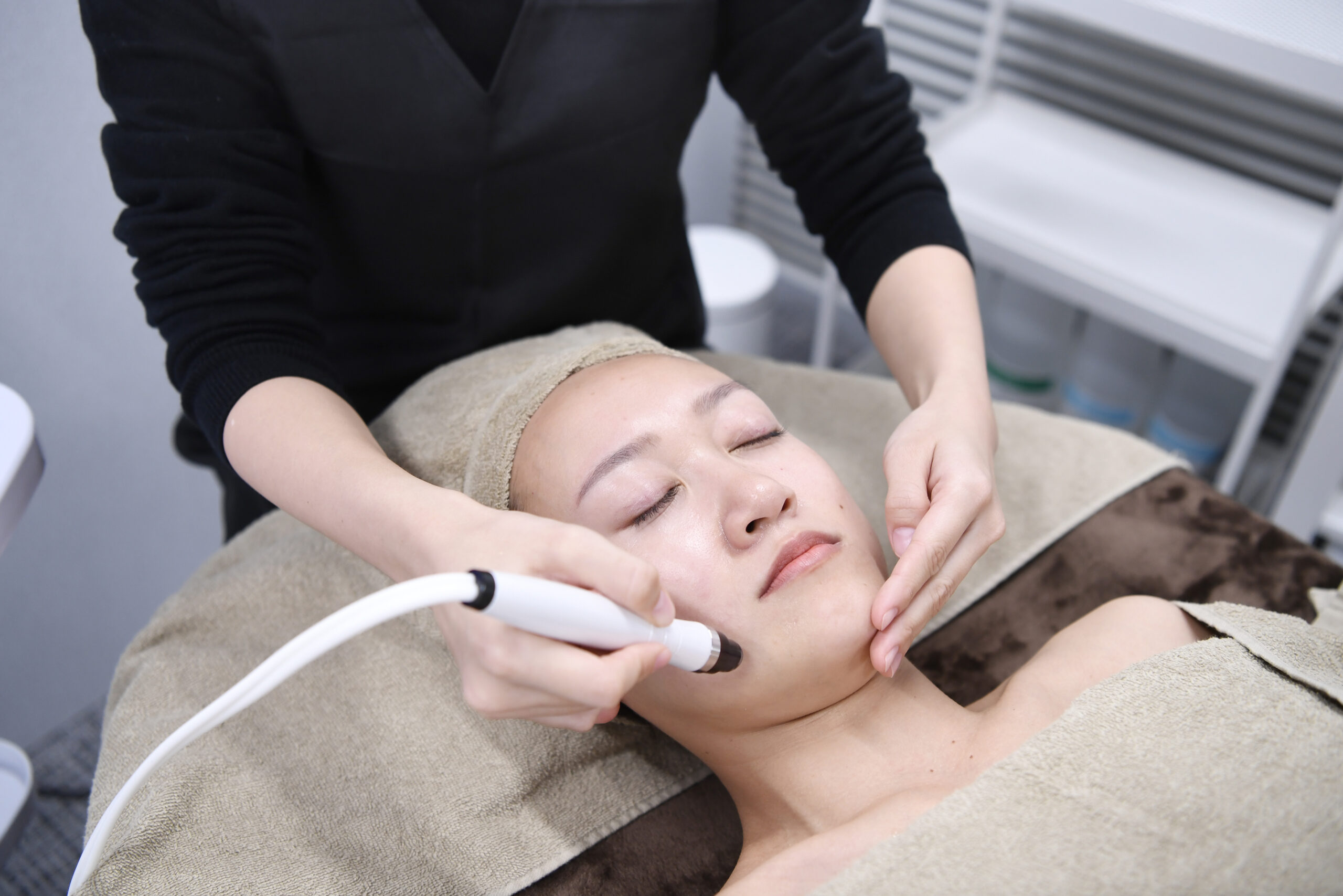 毛穴洗浄専門店 WR｜MENU｜ハイドロヴィーナスで肌質改善