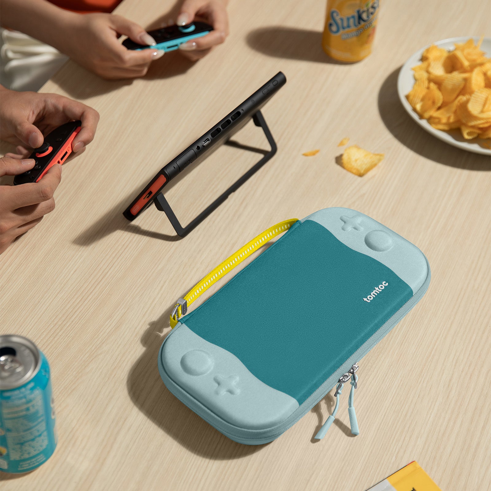 tomtoc Switch 2 Slim Carrying Case – Protective & Stylish