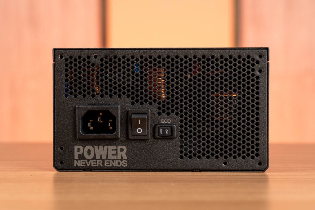 Overview: FSP Hydro PTM PRO ATX3.0(PCIe5.0) 1200W PSU