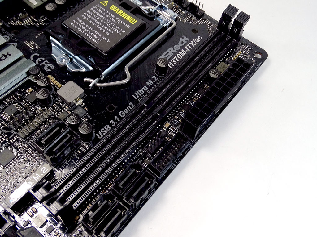 ASRock H370M-ITX/ac Review - Board Layout | TechPowerUp