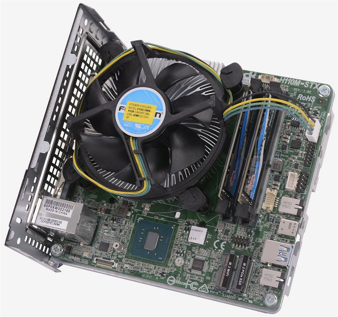 Asrock DeskMini 110 + i5 6500 + メモリ16GB ASRock DeskMini 110 mini-STX PC Review > Inside DeskMini | TechSpot